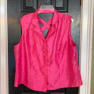 Pink sleeveless blouse 20W